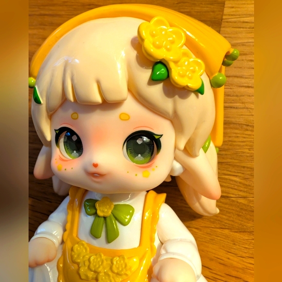 🌟Buy 2 Get 1 FREE Designer Figure 'Ruby' 'Fragrans'' Confirmed collectible - Picture 5 of 8